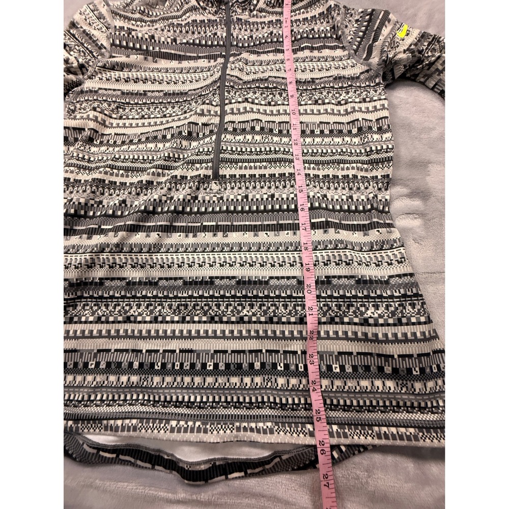 Nike Pro Dri-FIT Women XL Quarter Zip Pullover Geometric Pixel Print A16‎ - Picture 4 of 8